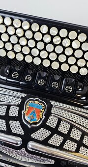 Chromaticky akordeon accordiola, 4 hlas 120 bas - 5