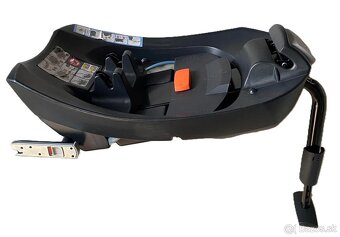 Autosedacka Cybex Aton 5 plus Maxi Cosi Pebble - 5