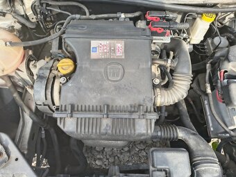 Rozpredám Fiat bravo 1.4 benzín 16 ventil - 5