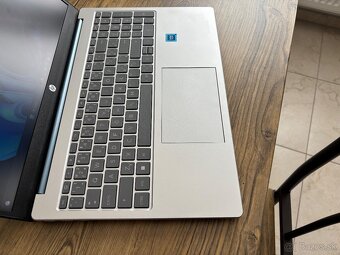 /HP/Notebook/4GB RAM DDR5/128GB NVMe SSD/Intel/2GB - 5