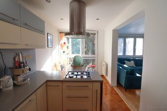 Príjemný 3-izbový byt so zimnou záhradou - 5