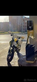 Husqvarna 701 2016 super moto - 5