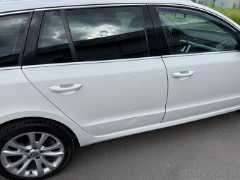 Škoda Superb Combi 2.0 TDI CR DSG - 5