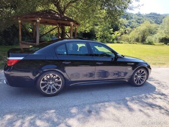 BMW M5 V10 e60 Facelift - 5