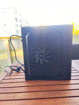 PC - G3900 2,8 Ghz, 16 GB, RX 850 5GB, SSD, WIFI - 5