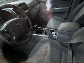 Predám KIA Sorento 2.5 CRDi - 5