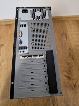 Pracovná stanica s Invidia Quadro M2000 - 5