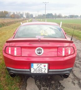 Ford Mustang 5.0 GT - 5
