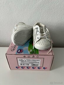 GEOX,TIMMI HILFIGER,WANDA,H&M - 5