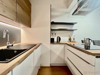 Slnečnice/na prenájom 2i moderný byt + garažove státie - 5