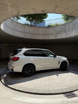 BMW X5 M50D - 5