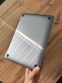 MacBook Pro 13” (M1, 8GB RAM, 256GB SSD) - 5