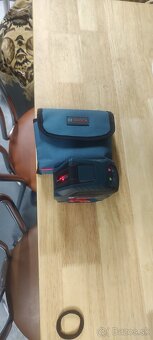 Predám 2x akú skrutkovač Bosch profi a laser - 5