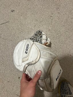 Brankárska výstroj - 5