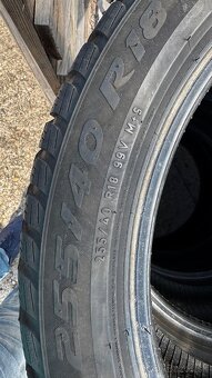 Predám zimné pneumatiky Pirelli Sottozero 255/40R18 - 5