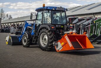 Sypač, posypač, rozmetadlo, samonakladací rám, traktor - 5