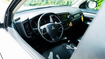 Mitsubishi Outlander 2.2 DI-D Instyle A/T - 5