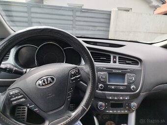 KIA CEED combi 1.6 99 kw - 5