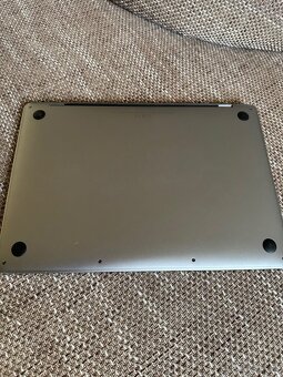 Predám macbook pro 2017 - 5