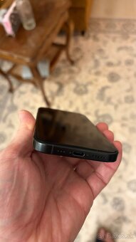 iPhone 16pro 128gb, čierny titán, v záruke ešte 15 mesiacov - 5