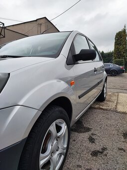 Ford Fiesta - 5