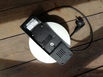 Dva elektricke oblatkovace na 220V - 5