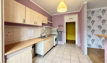 Na predaj: 3-izbový byt – Dolný Piál (76 m², 2. poschodie) C - 5