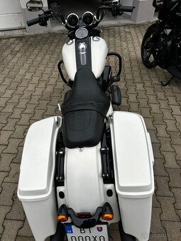 Harley-Davidson Road king special 4400km - 5