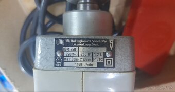 Strarožitná vŕtačka WEB + Black & Decker - 5