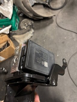 ABS jednotka 3Q0614517AB - 5