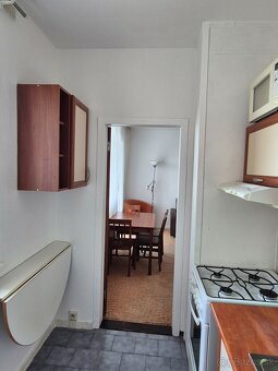 Pekný, zariadený 1.izb. byt s balkónom a pivničnou kobkou - 5
