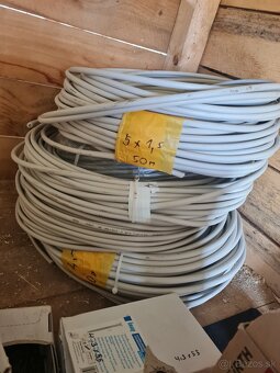 Elektro inštalačný materiál - 5