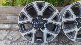 5x110 R17 --- FIAT 500X - 5