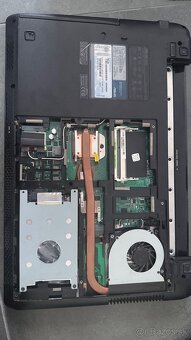 Asus X52D - 5