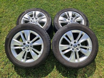 Škoda Kodiaq Triton 5x112 R18 so zimnými pneumatikami - 5