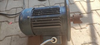 Motor a prevodovka - 5