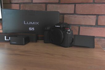 Panasonic Lumix S5 telo - 5