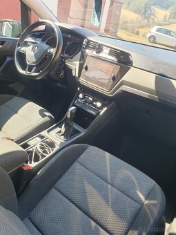 Volkswagen Touran - 5