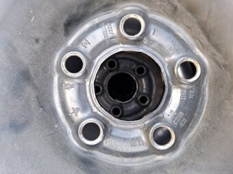 Komplet plech. disky R15 + letné pneu 185/60 R15 zn. Nexen - 5
