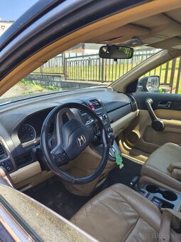 Honda CR-V 2.0 benzín,4×4 - 5