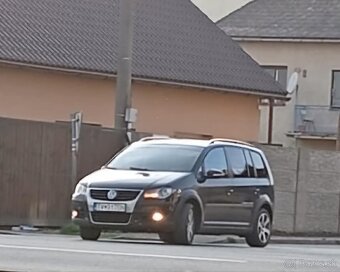 Touran - 5