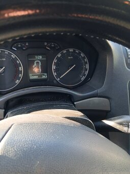 Skoda octavia 2 tdi dsg - 5