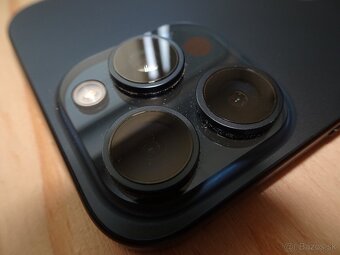 iPhone 15 Pro max + marshall minor 3 - 5