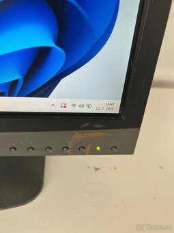 Neovo monitor - 5