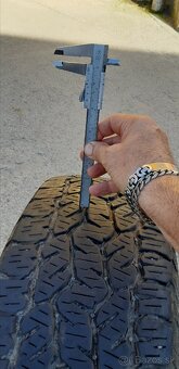 Predám MATADOR IZZARDA265/65R17 - 5