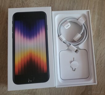 Apple iPhone SE 2022 - 128 GB - 5