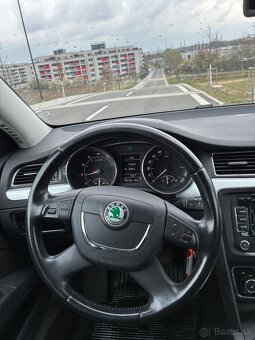 Škoda Superb - 5