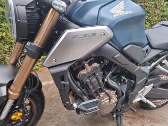 Honda CB650R - 5