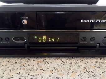 VHS-DVD rekordér LG RCT689H - 5