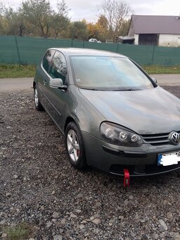VW Golf V 1.4 16V 55 kW - 5